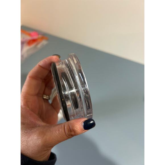 Yeti Rambler 20 oz with handle and strong hold lid white - stickers can come off - Picture 3 of 8